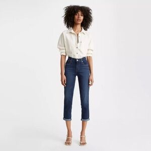 Levi’s Women’s Boyfriend Mid‎ Rise Dark Wash Relaxed Fit Tapered Jeans Size 29
